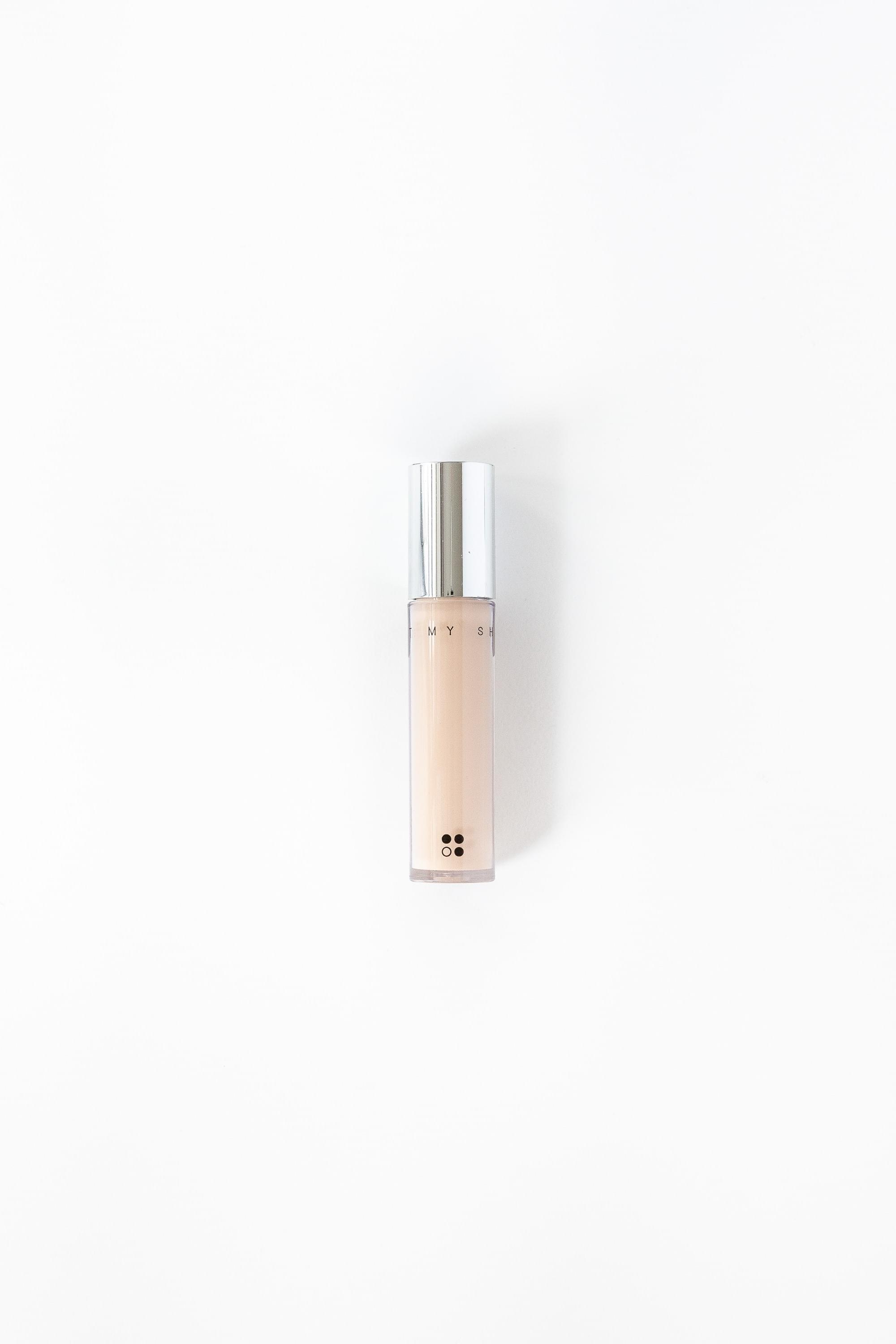 Een beige tube van RainPharma&