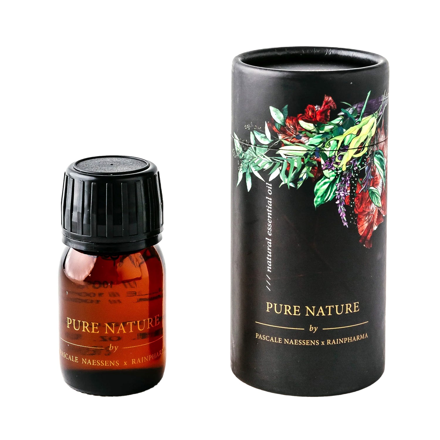 Een amberkleurig flesje van 30 ml RainPharma Essential Oil Pure Nature van Pascale Naessens staat naast een bloemig zwart potje - beide ideaal voor je favoriete RainPharma Aroma Diffuser en essentiële oliën.
