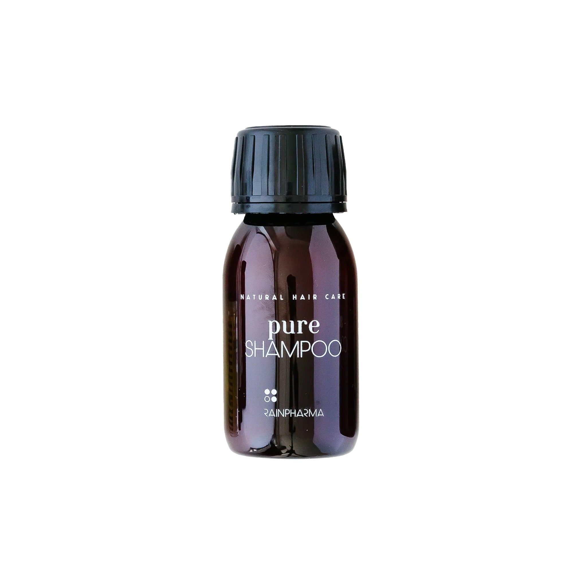 Een kleine bruine fles met een zwarte dop, met het label "Pure Shampoo" van RainPharma, ontworpen als een natuurlijke shampoo voor haarverzorging, afgebeeld op een witte achtergrond.